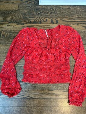 Free People Small - Red Floral Smocked Long-Sleeve Women's Top